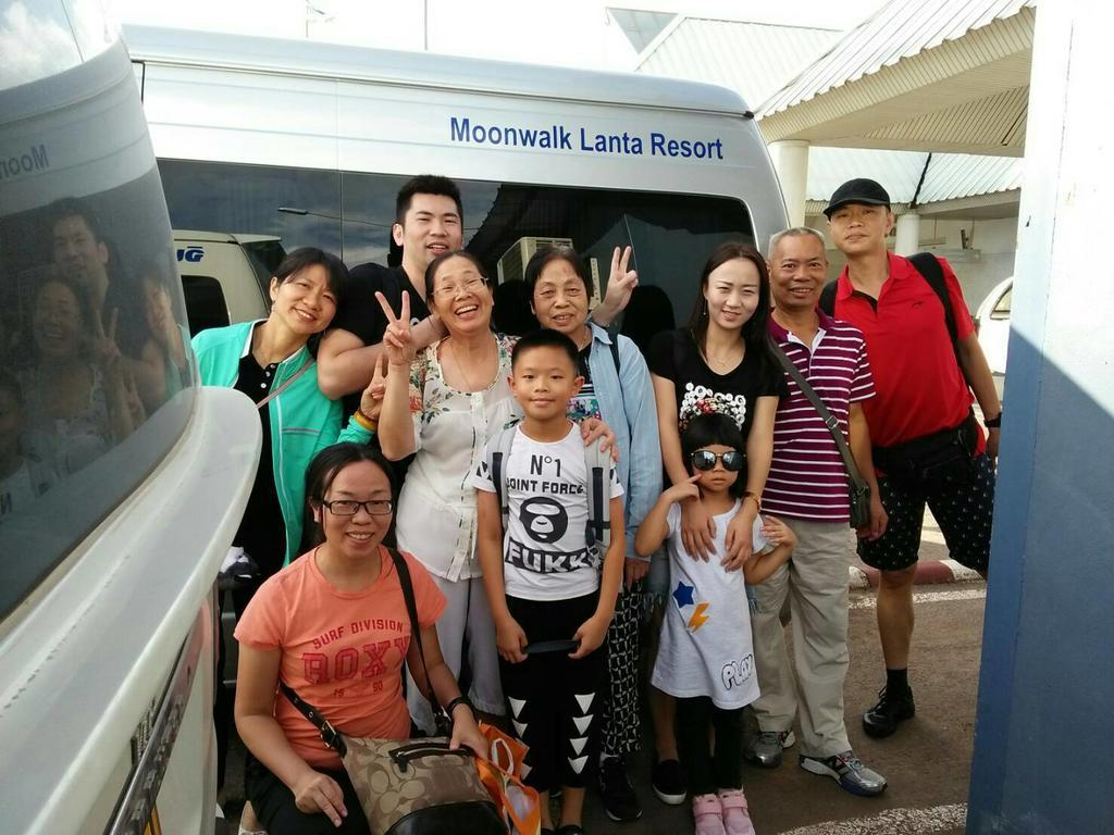 Moonwalk Lanta Resort Koh Lanta Bagian luar foto