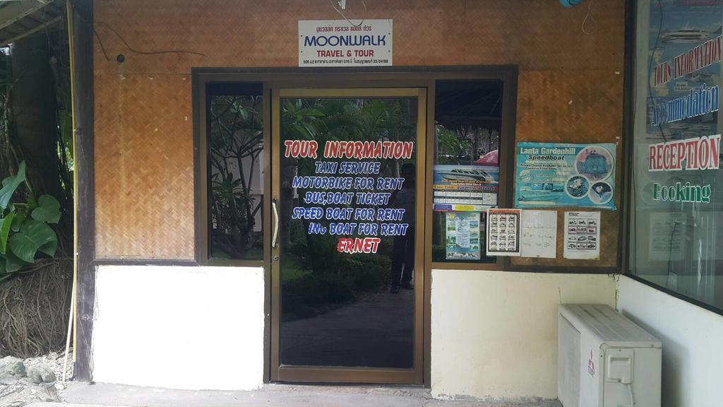 Moonwalk Lanta Resort Koh Lanta Bagian luar foto