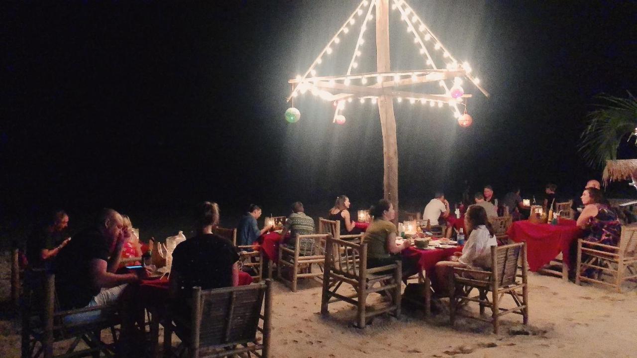 Moonwalk Lanta Resort Koh Lanta Bagian luar foto